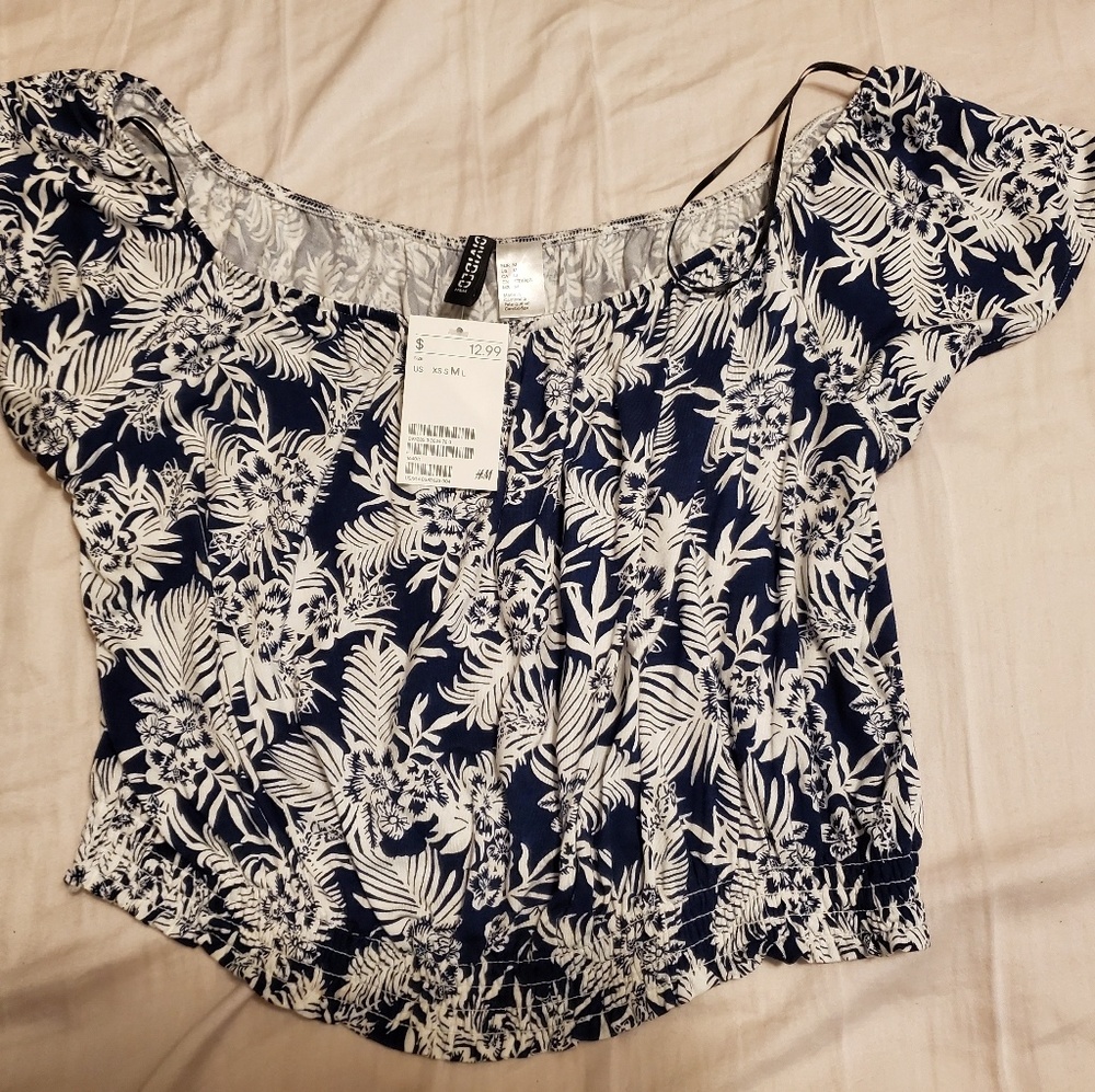 H&M off the shoulder crop top